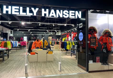 helly hansen outlet store.